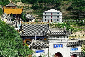 甘肃甘谷永明寺