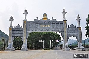 广西柳州开元寺