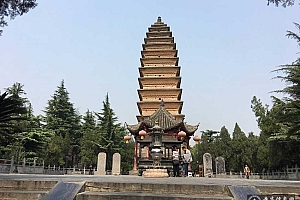 河南洛阳齐云塔院
