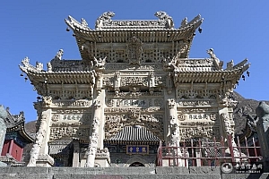山西五台山龙泉寺