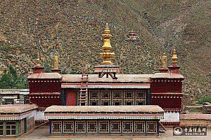 西藏山南扎囊县敏竹林寺