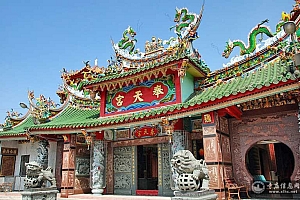 台湾台中县龙井乡奉天宫
