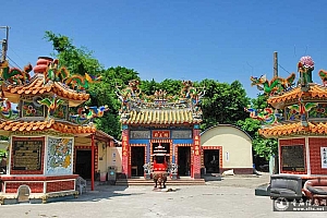 台湾台中县龙井乡开王府