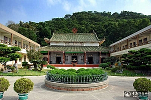 台湾彰化县田中镇鼓山寺