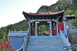 山西吕梁市岚县白龙庙